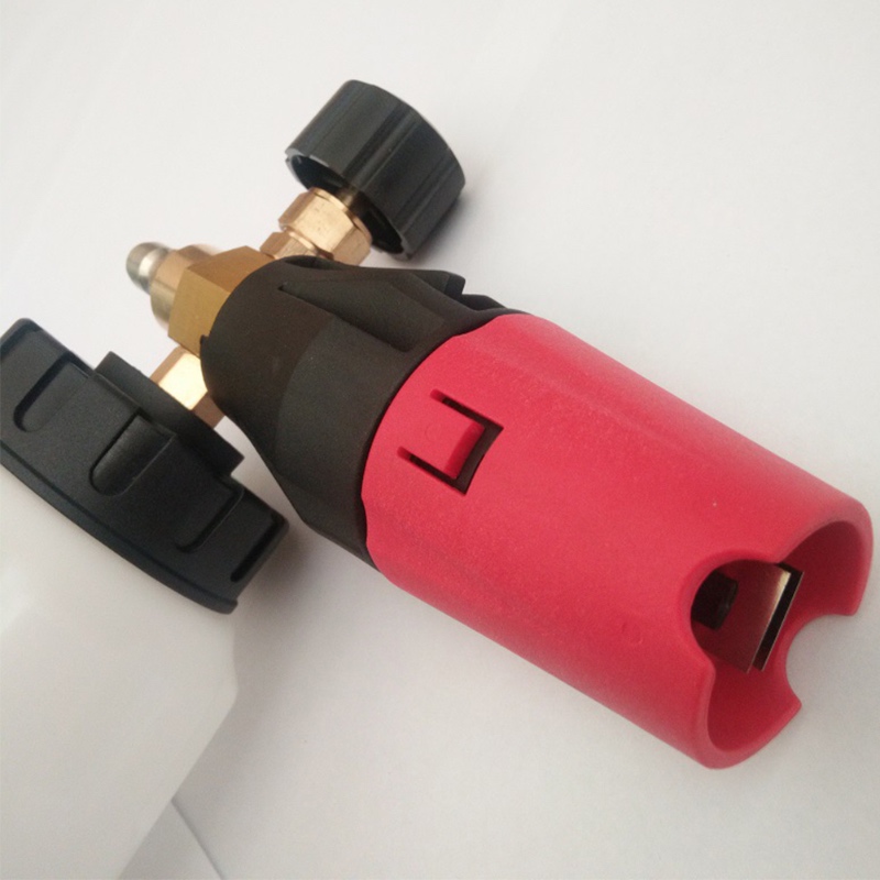 tun de spumă de zăpadă spălătorie auto