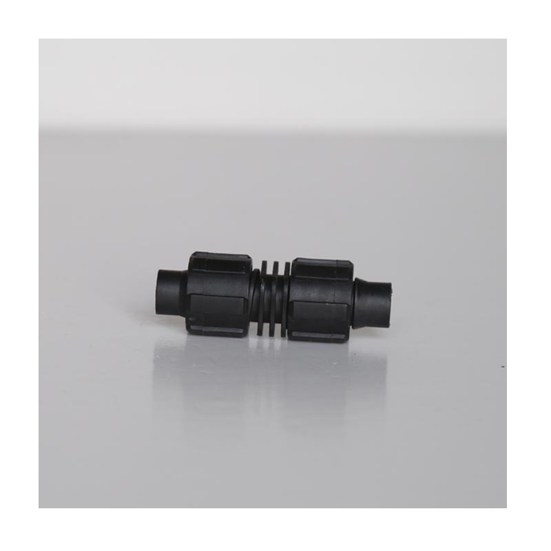 Conexiune de blocare pentru bandă/pipă