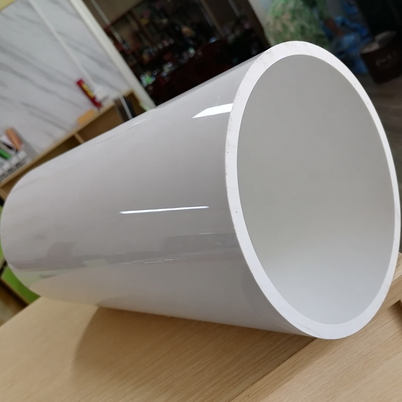 Panglică personalizată albă Extruded pvc conductă de țevi din plastic produsă în China