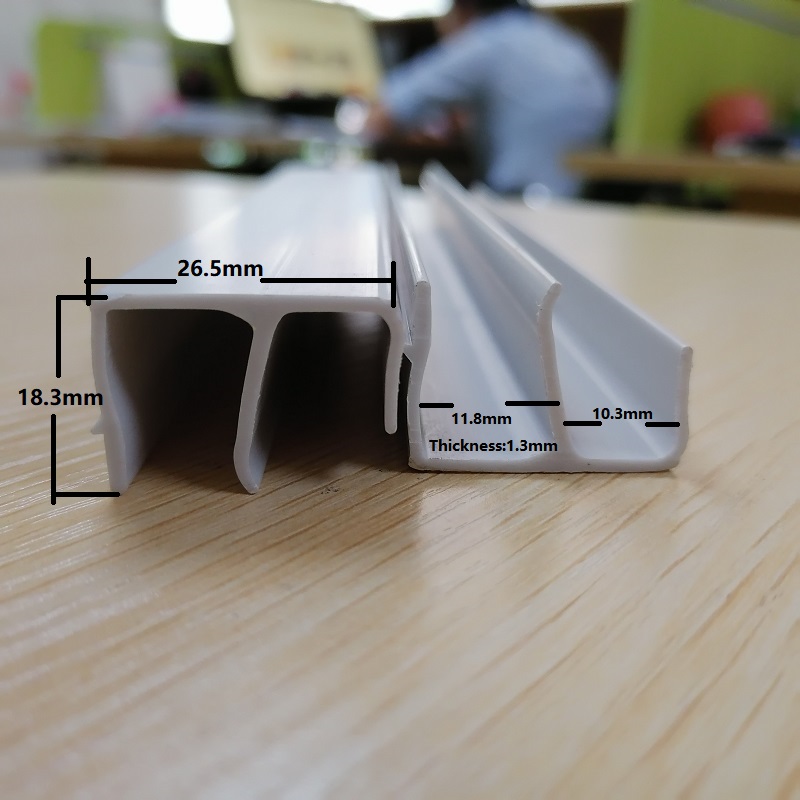 Producător de canale din pvc cu profil în formă de E din PVC din China