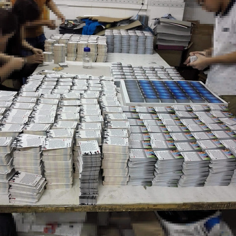 Etichete de hârtie pentru jucării, haine, încălțăminte, electronice