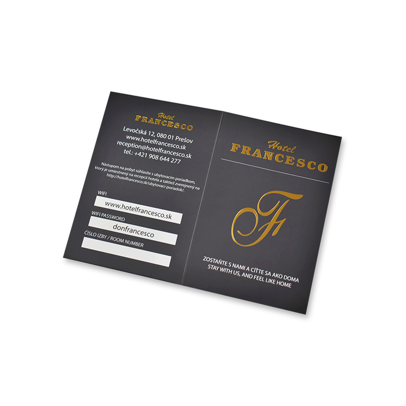 Titularul cardului cheie de hotel/Gloss