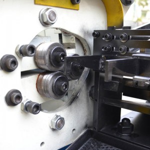 HB-60motrice pentru iluminatul tubului cu fir automat