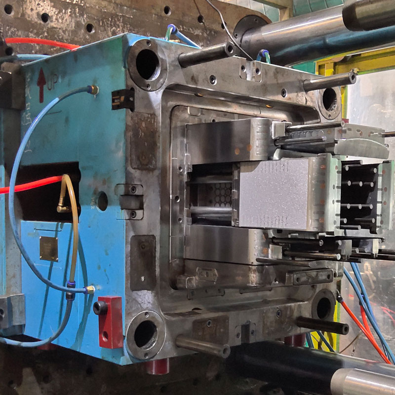 Va continua industria modei mondiale să menţină o bună tendinţă de dezvoltare?