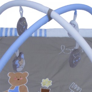 Pătrat playmat --urs