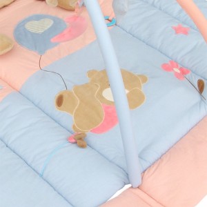 Piata playmat --urs 02