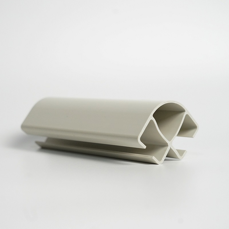 Profile extrudate din plastic