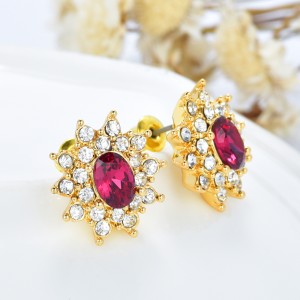 Cercei de urechi mici clasice