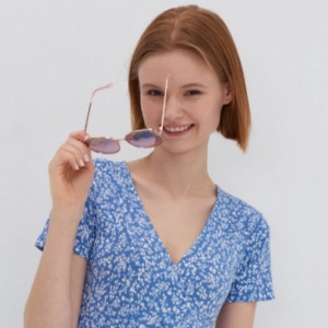 Mini lungime înfășurați în jurul gâtului rochie florală cu mânecă scurtă