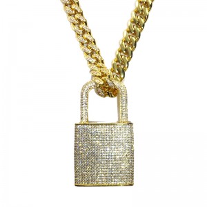 Brass Mens Cupru Cheie Pandantiv Iced Out Cubic Zircon Diamond Block Colier de blocare