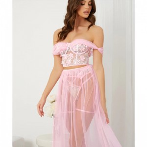 Sezonul denunta Pink.