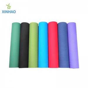 Protecția mediului cu două straturi cu două culori personalizate (4/6/8mm) TPE Yoga Mat cu ridicata, potrivit pentru yoga, fitness, pilates