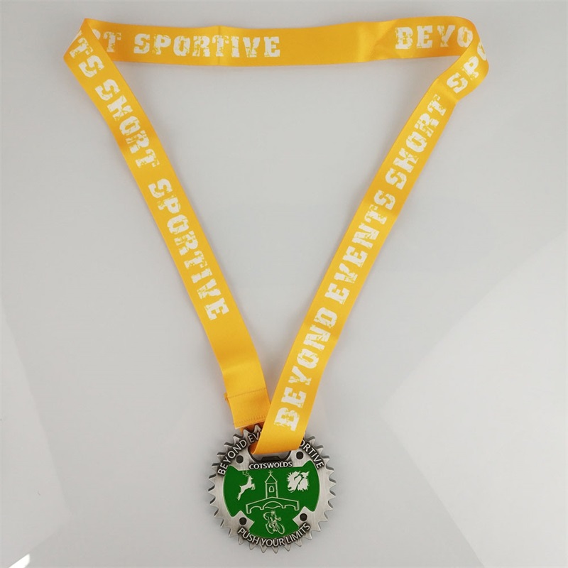 Pentru a vă proiecta medalia de aliaj sport cu o replică de medalie olimpică de la Lanyard