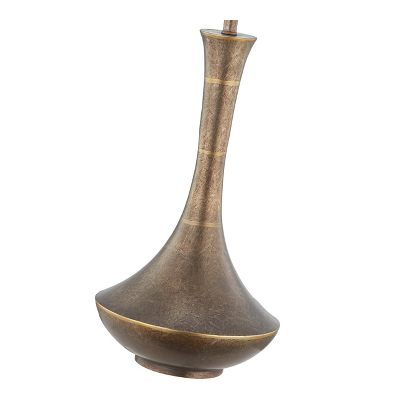 Lampa decorativă de masă antică de fier în spațiul public