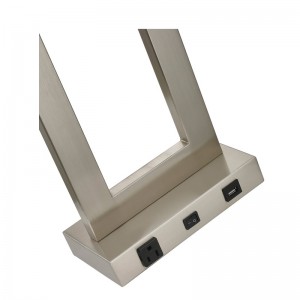 Gatsby o lampă de masă ușoară cu finisaj denichel periat, un comutator de balansoar ON/off, o priză convenabilă și un port USB