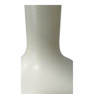 Homewood Suites Hotel Hotel Lampa de masă cu ivory Crackle Resin Corp la Hotel Guestroom