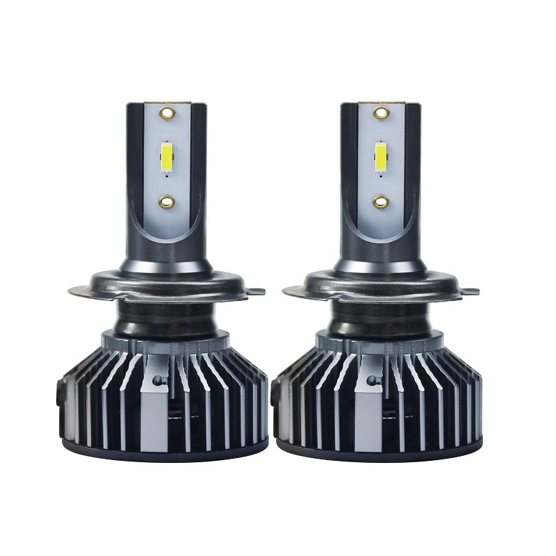 Bulbi de faruri cu LED Q3