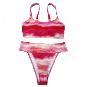 Gradient-roz-roz cu pliuri de confort cu curea de umăr largă