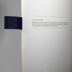 Cutie de cadouri pentru vin elegantă