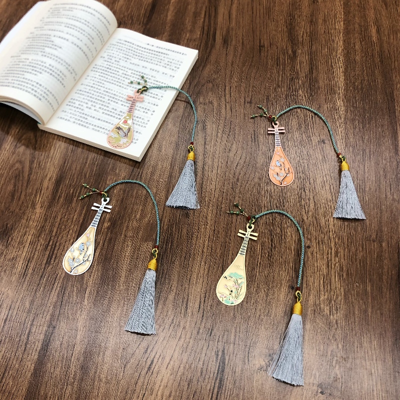 Pipa-Bookmark în formă