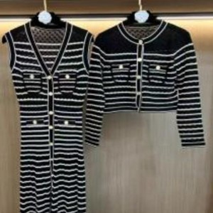 V-Set de rochii cu dungi tricotate fără mâneci cu gât