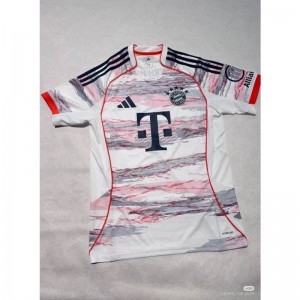 25/26 tricouri Bayern Away înnoul sezon al
