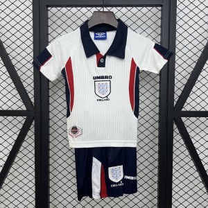 Kids England 1998 Dimensiunea casei: 16-28