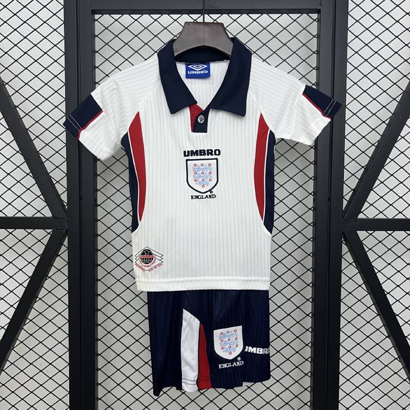 Kids England 1998 Dimensiunea casei: 16-28